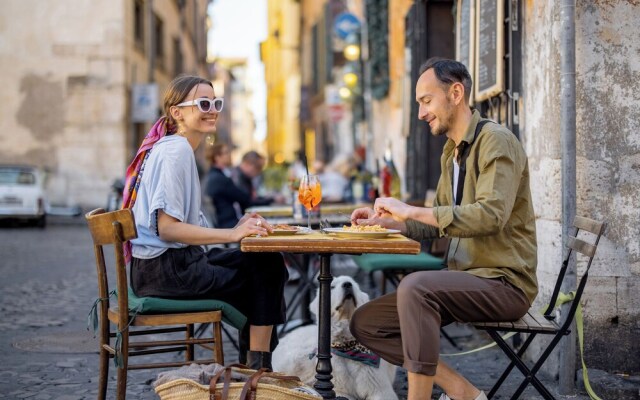 Large, Stunning Studio Apartment, Central Location