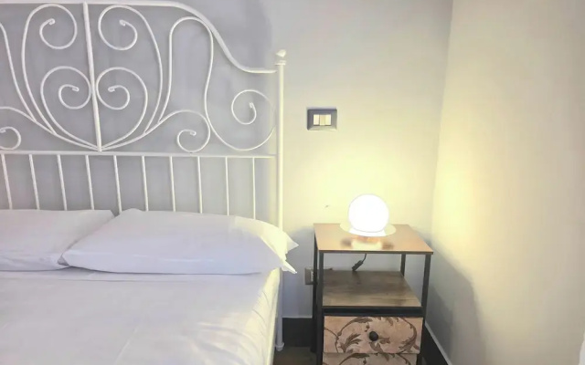 Nicole Suite
