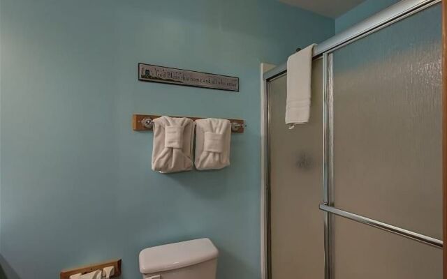 Hillbilly Hilton 525