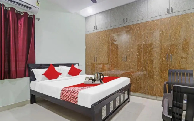 OYO Hanuma Residency Near victoria Memorial metro station