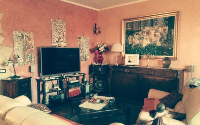 Letizia Sea Holiday Home