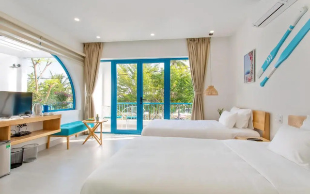 Santorin HoiAn Villa