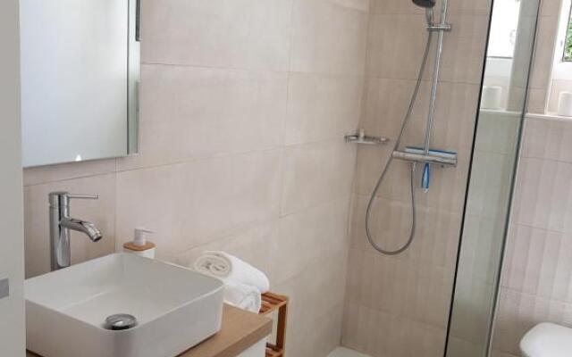 Brest : Beau T1 En Centre Ville