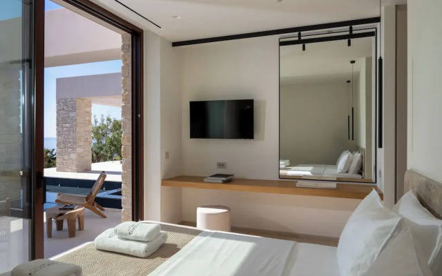 Seanatra Luxury Villas