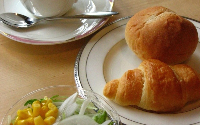 Takasaki Ekimae Plaza Hotel