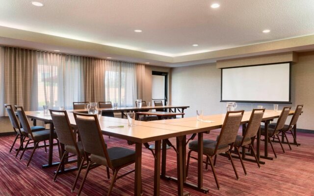 Courtyard by Marriott Akron Fairlawn