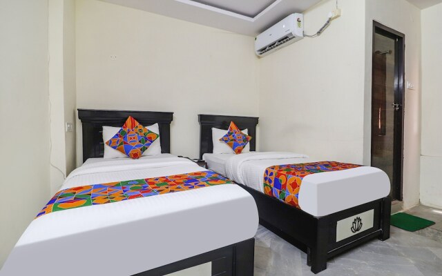 Fabhotel Lotus Park