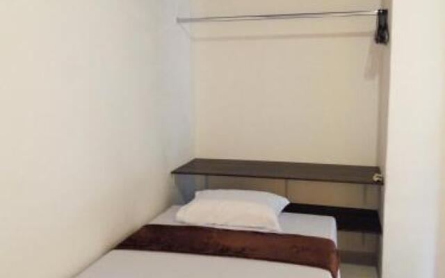 Hostal La 72