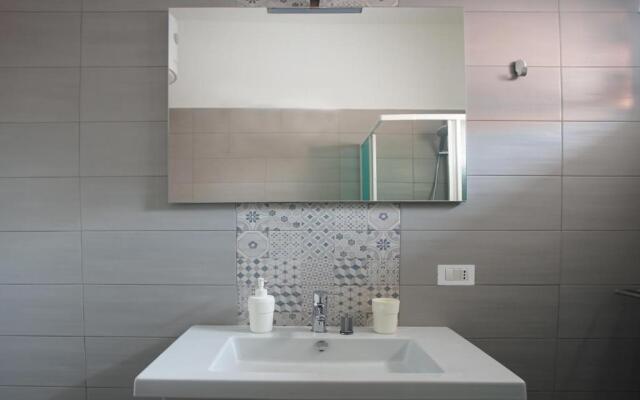 Ciraccio Apartments