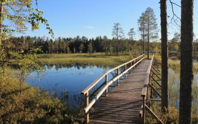 Laahtanen leirintä ja lomakylä