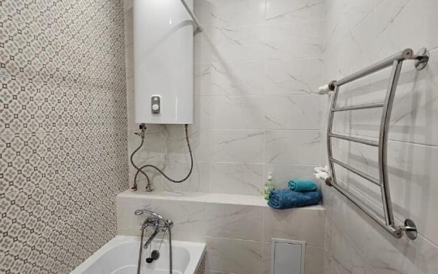 Fan House (Фан Хаус) на улице Заслонова