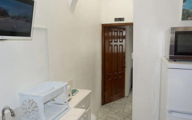 Cleopatra Villas
