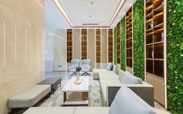 Lavande Hotel (Hechi Macau International City)