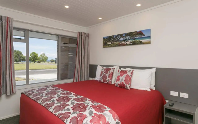 Birchlands Motel