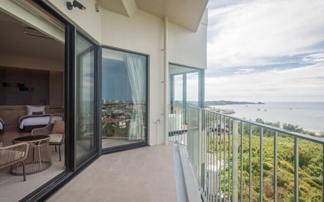 Onna Oceanview suites