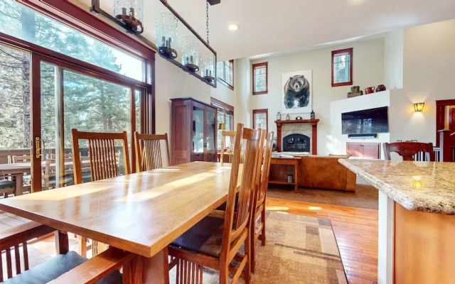 Timbers #2 4 Bedroom Townhouse