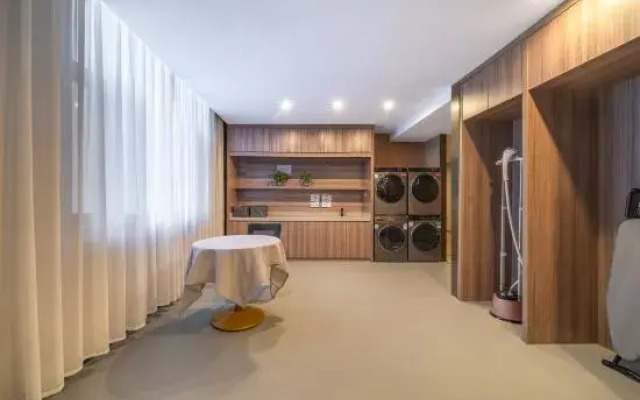 Xinxiang Hotel