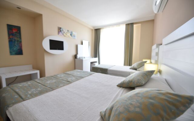 Sahra Su Holiday Village & Spa