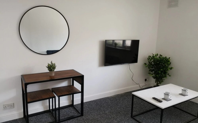 BookedUK - Entire flat near ExCeL London