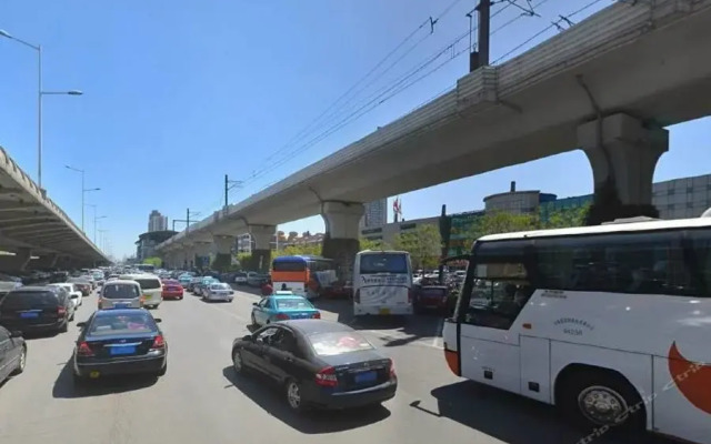 Tianjin Juchuan Business Hotel