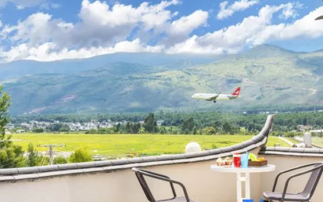Half Moon Bay Inn (Lijiang Sanyi International Airport Store) – Outside – Lijiang