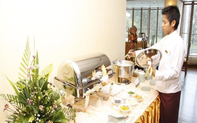 Mya Yeik Nyo Royal Hotel