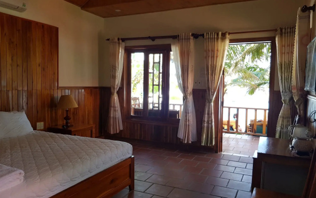 Free Beach Resort