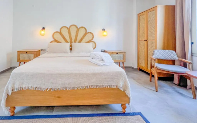 Parla Otel Kucukkoy
