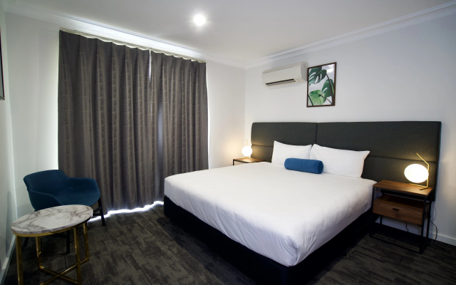 Littomore Suites Bathurst – Guest Rooms – Bathurst