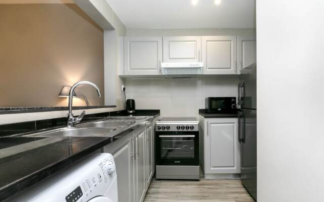 Driven Holiday Homes  Icon Tower 2 JLT