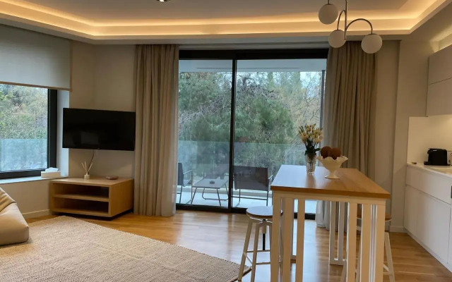 Acropolis Residence #Rooftop#360-Degree City Views