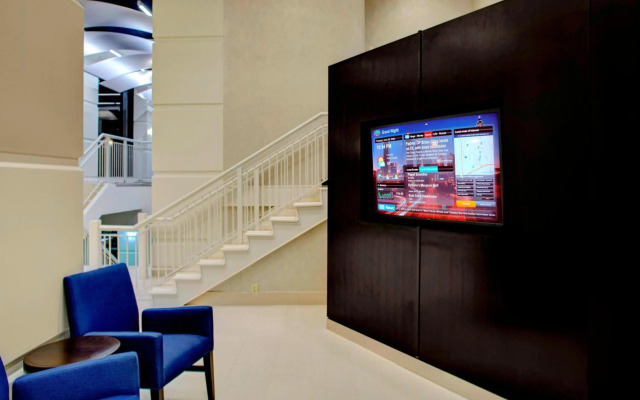 Courtyard by Marriott Columbus Downtown