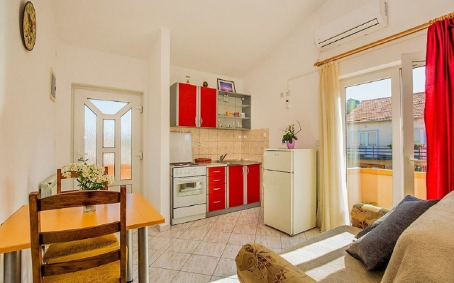 Krešo - 100 m From sea - A3