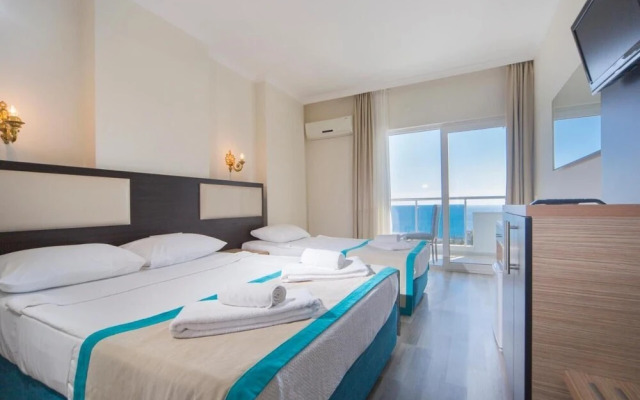 Catinsos Beach Garden Hotel