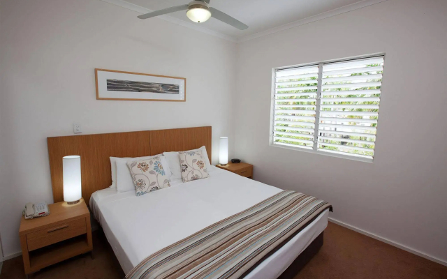 Mantra Portsea