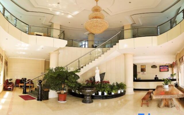 Yuxi Zhuoran Xinzhuang Hotel