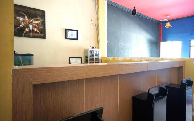 OYO 2886 Her Mandiri Guest House