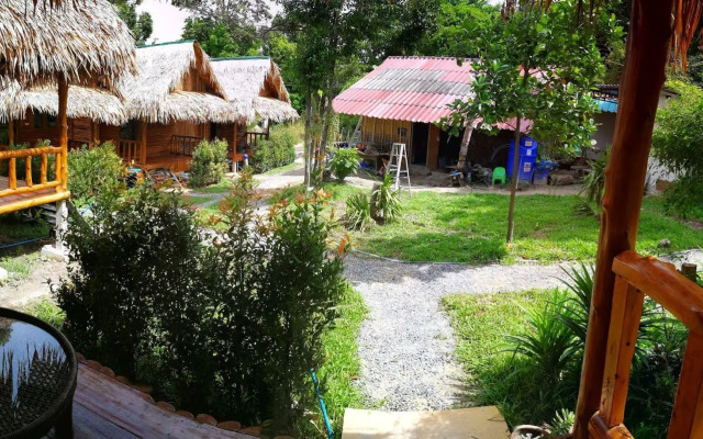 Raya Resort
