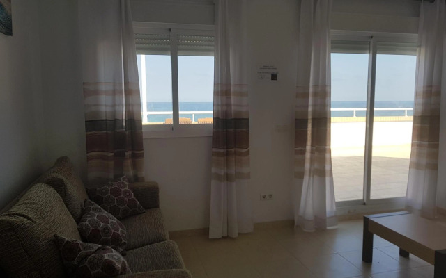 Cala Blanca 2 Frontal al Mar