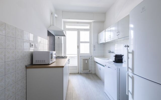 Sonder — Vatican Loft