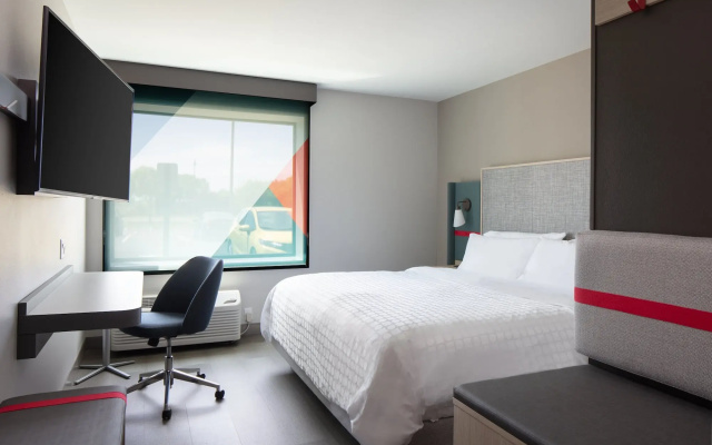 avid hotels Madison - Monona by IHG