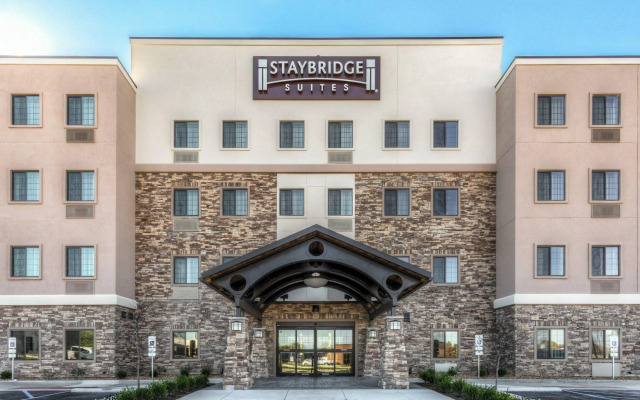 Staybridge Suites St Louis - Westport by IHG