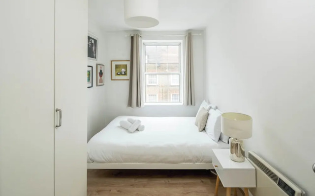 Cosy 1B Flat in Spitalfields Near Brick
