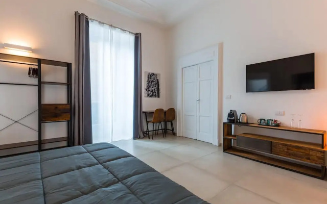 Partenope in Naples With 1 Bedrooms and 1 Bathrooms