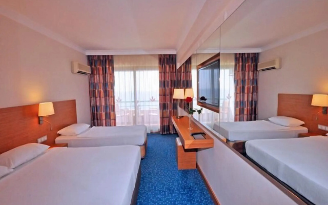 Hotel Grand Efe