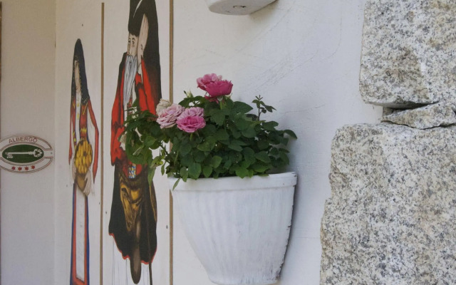 Sulia House Porto Rotondo, Curio Collection by Hilton