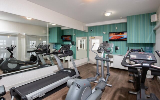 Holiday Inn Express & Suites Grande Prairie by IHG