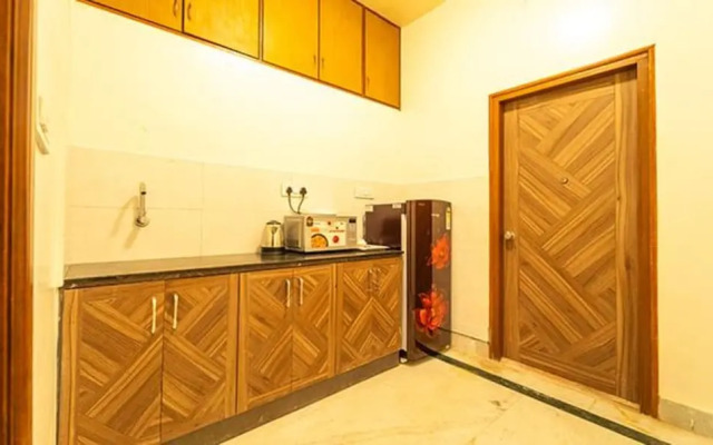 FabHotel Prime Seasons Suites HBR