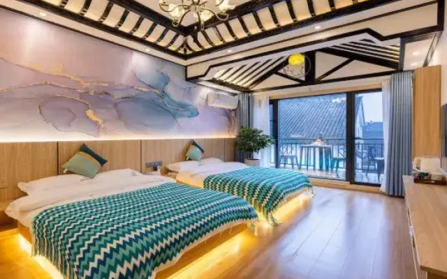Zhouzhuang Shuimu Private Holiday House