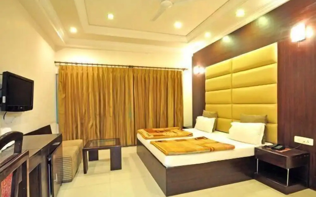 Hotel Raj Darbar